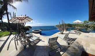 Cliffside Luxury Inn