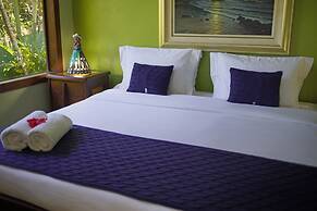 Cliffside Luxury Inn