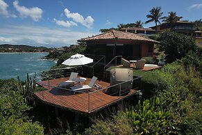 Cliffside Luxury Inn