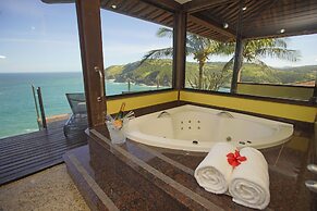 Cliffside Luxury Inn