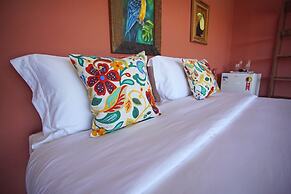 Cliffside Luxury Inn