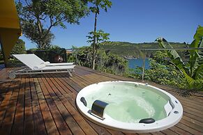 Cliffside Luxury Inn