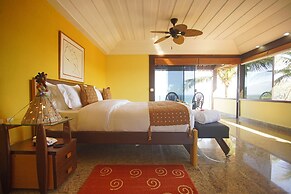 Cliffside Luxury Inn