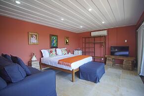 Cliffside Luxury Inn