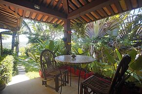 Cliffside Luxury Inn