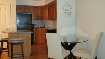 Living Suites Toronto Convention Centre