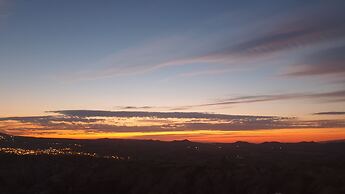 Sinasos Palace Cave Hotel