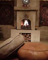 Sinasos Palace Cave Hotel