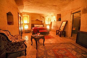 Sinasos Palace Cave Hotel