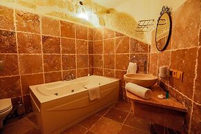 Sinasos Palace Cave Hotel