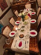 Sinasos Palace Cave Hotel