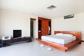 Baan Napoli Luxury Villa
