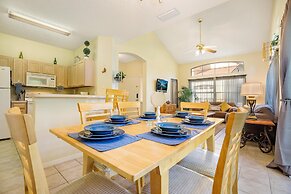 Orlando and Kissimmee Town homes by MyOrlandoStay