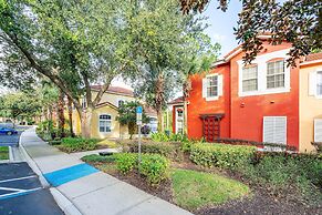 Orlando and Kissimmee Town homes by MyOrlandoStay