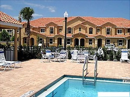Orlando and Kissimmee Town homes by MyOrlandoStay