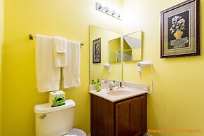 Orlando and Kissimmee Town homes by MyOrlandoStay