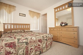 Orlando and Kissimmee Town homes by MyOrlandoStay