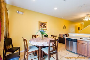 Orlando and Kissimmee Town homes by MyOrlandoStay