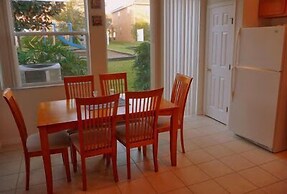 Orlando and Kissimmee Town homes by MyOrlandoStay