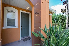 Orlando and Kissimmee Town homes by MyOrlandoStay