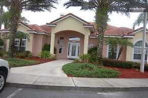 Orlando and Kissimmee Town homes by MyOrlandoStay