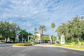 Orlando and Kissimmee Town homes by MyOrlandoStay