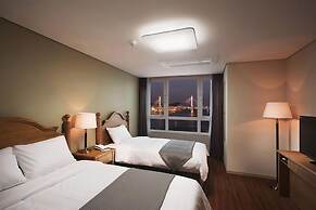 Crown Harbor Hotel Busan