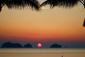 Sibaja Palms Sunset Beach Luxury Villa