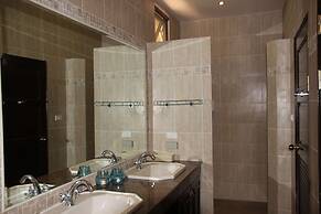 Sibaja Palms Sunset Beach Luxury Villa