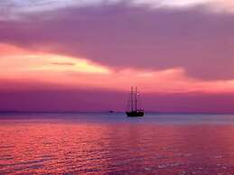 Sibaja Palms Sunset Beach Luxury Villa