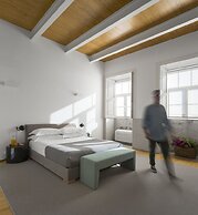 Flattered to be in Porto