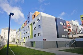 Appart Hotel Odalys City Tours Le Jardin des Lettres