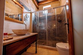 Mithra Cave Hotel - Special Class