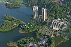 HUALUXE Hotels & Resorts Yangjiang City Center