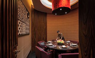 HUALUXE Hotels & Resorts Yangjiang City Center