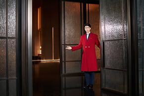 HUALUXE Hotels & Resorts Yangjiang City Center