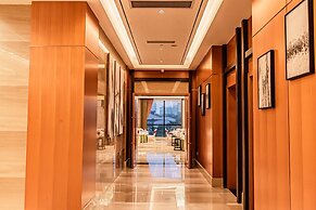 HUALUXE Hotels & Resorts Yangjiang City Center