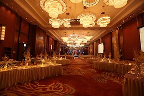 HUALUXE Hotels & Resorts Yangjiang City Center