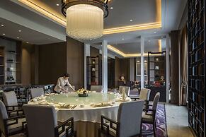 HUALUXE Hotels & Resorts Yangjiang City Center