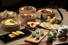 HUALUXE Hotels & Resorts Yangjiang City Center