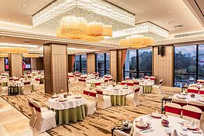 HUALUXE Hotels & Resorts Yangjiang City Center
