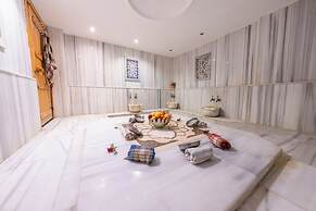 Diamond Royal Hotel