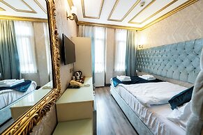 Diamond Royal Hotel