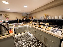 Diamond Royal Hotel