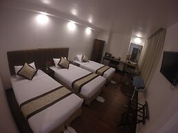 High Five Hotel
