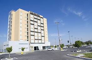 Hotel Casa Inn Galerias