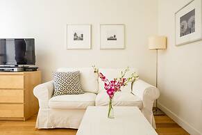 Wall Street Apartment