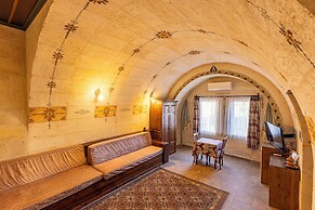 Walnut House