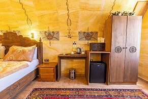 Walnut House