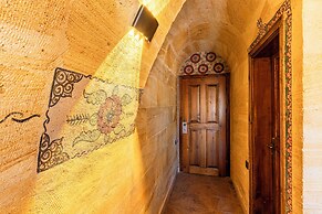 Walnut House